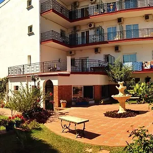 hotel-carmen-teresa.1costadelsol.com/