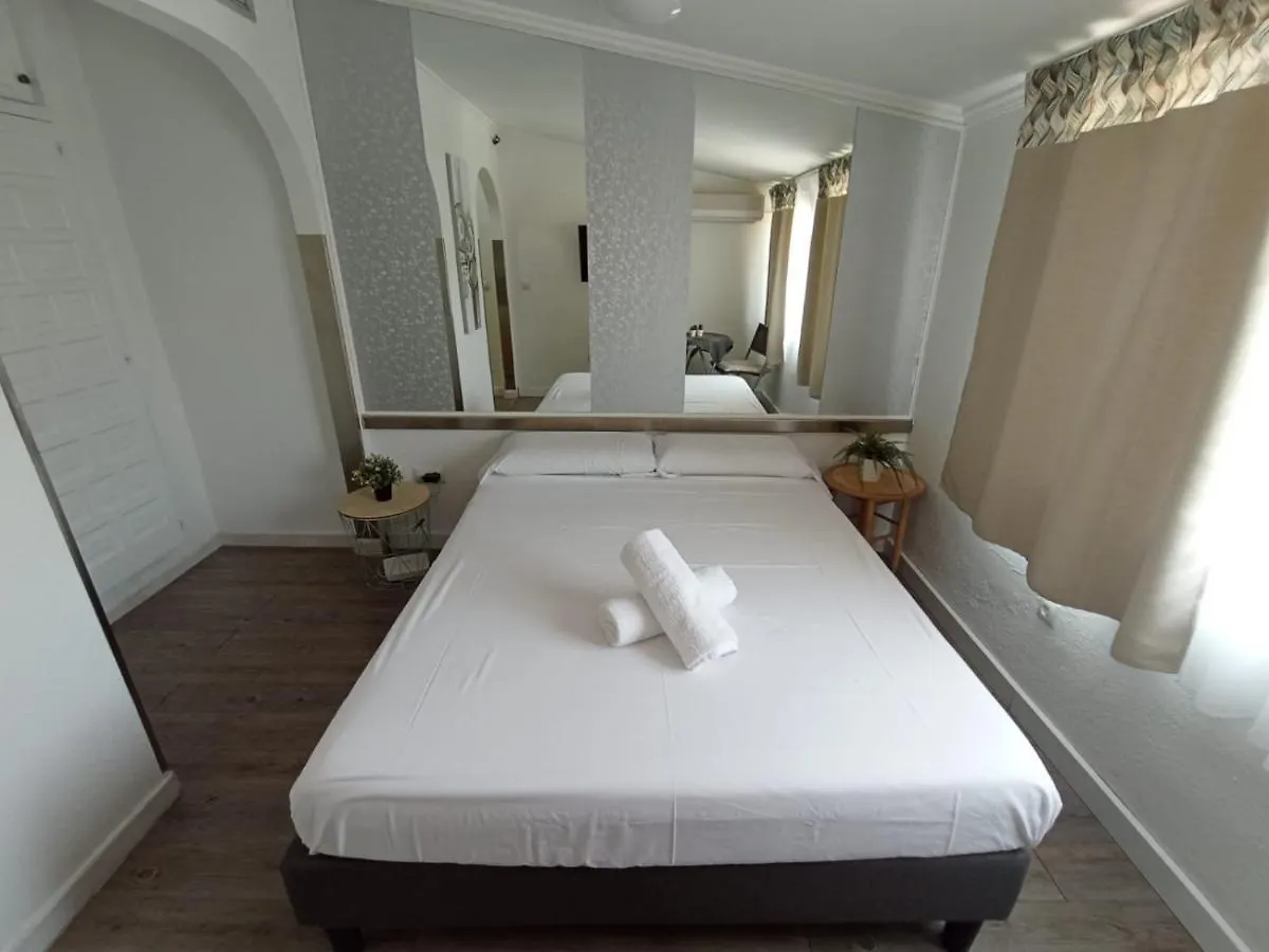 San Antonio Carihuela Aptos. Sun & Beach Apartment Torremolinos